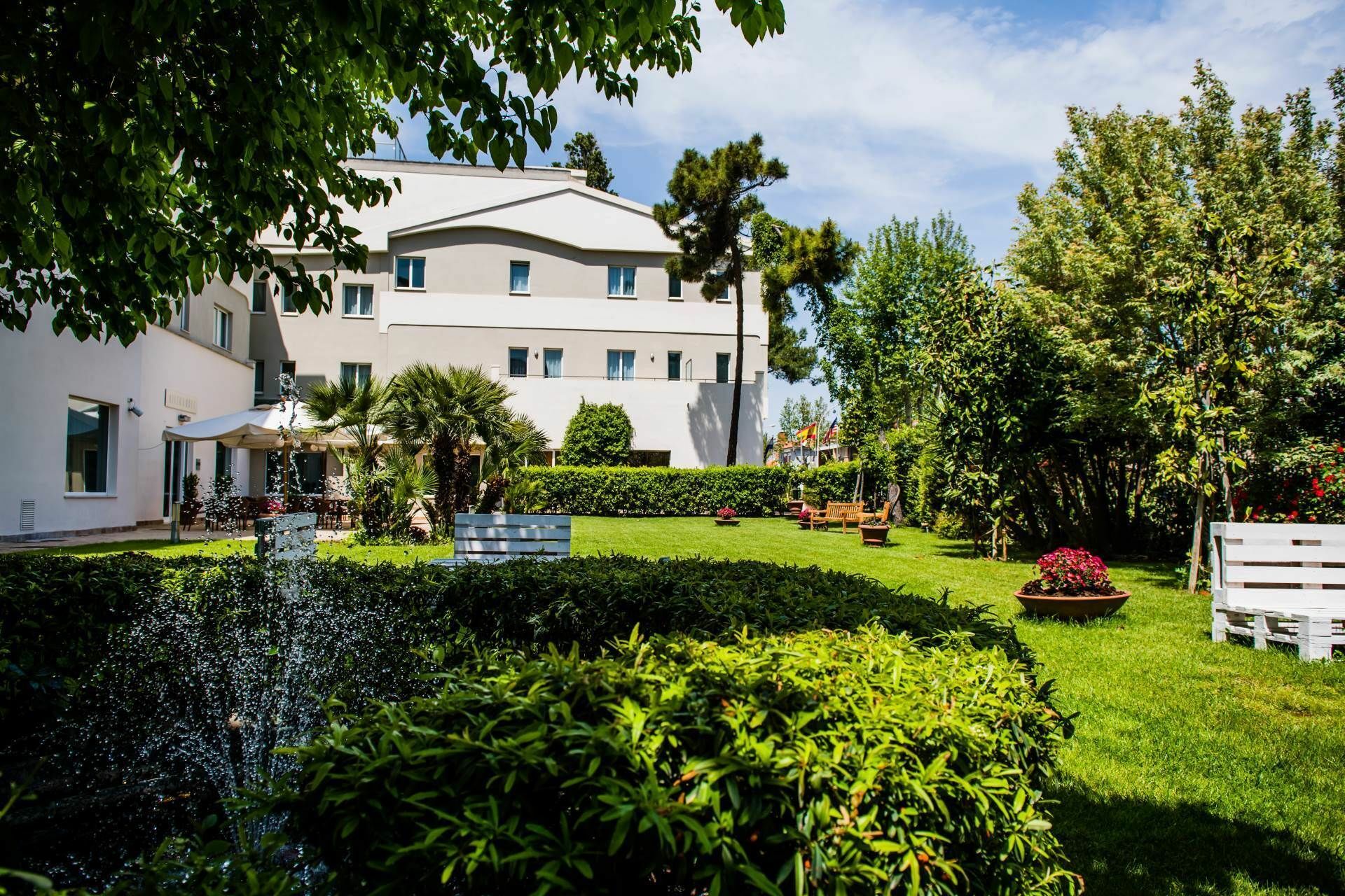 Phi Hotel Alcione Francavilla Al Mare Eksteriør bilde